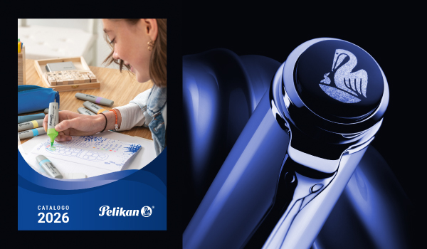 A sinistra un bambino sorridente colora con i pennarelli su una scrivania, mentre a destra si vede un primo piano del cappuccio di una stilografica con il logo del pellicano bianco. Il testo recita CATALOGO 2026 Pelikan, con i nostri cataloghi esclusivi.