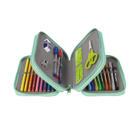 L'astuccio a 3 scomparti Pelikan® verde menta, aperto, contiene penne colorate, matite, pennarelli, righello, forbici, gomma e temperamatite ordinatamente organizzati in scomparti.